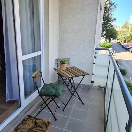 Apartamento Goclaw Getaway Near National Stadium Varsovia