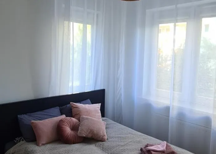 Goclaw Getaway Near National Stadium ワルシャワ