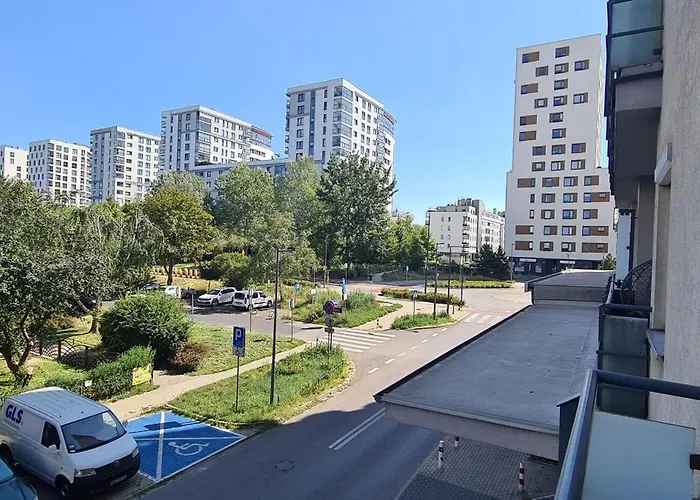 Goclaw Getaway Near National Stadium Apartment *