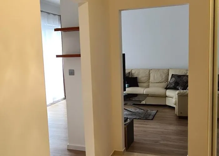 Goclaw Getaway Near National Stadium Apartment *