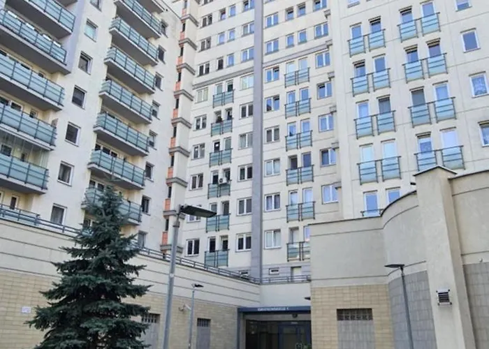 Goclaw Getaway Near National Stadium Apartment Warsaw