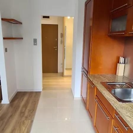 Goclaw Getaway Near National Stadium * Varsovie