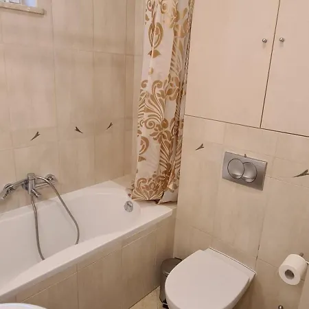 Apartamento Goclaw Getaway Near National Stadium Varsovia